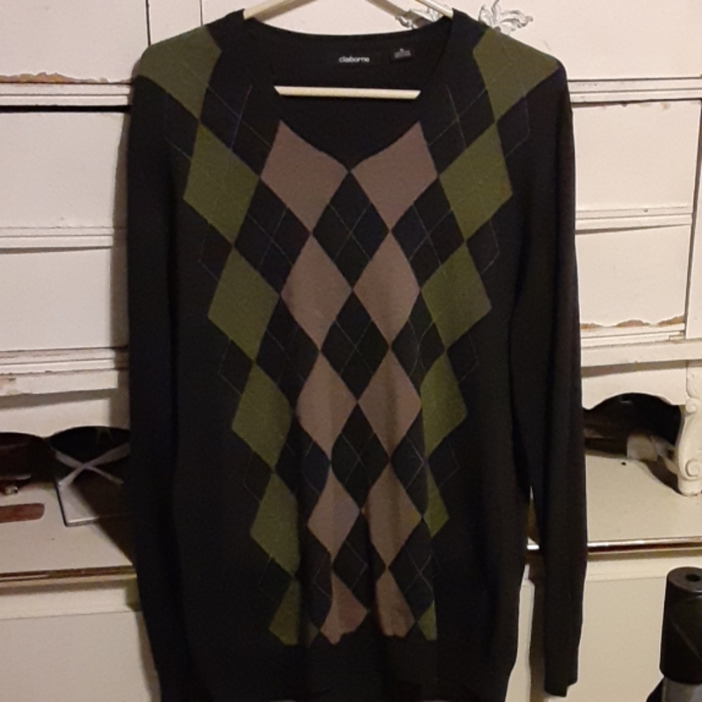 Men's sweater